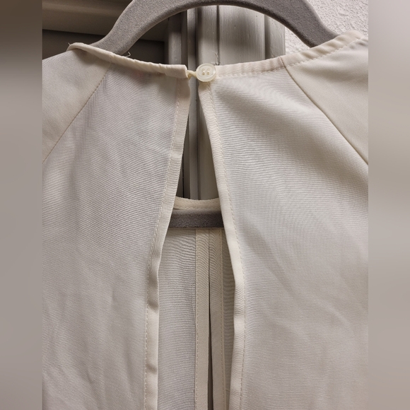 Ivory/Cream Woman Blouse L - Picture 11 of 12